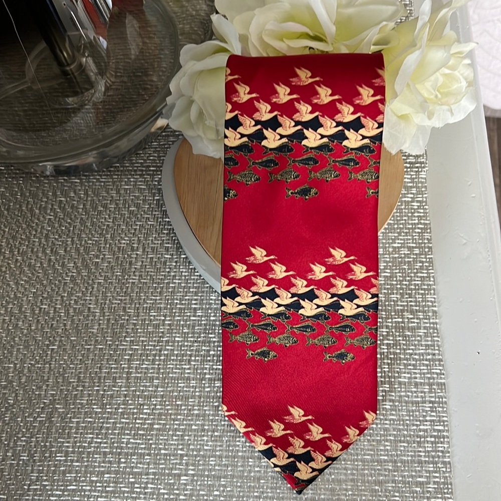 M.C Escher tie